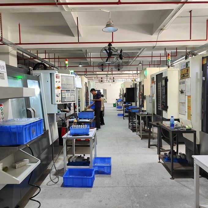 CNC milling workshop 2.jpg CNC milling workshop 2.jpg